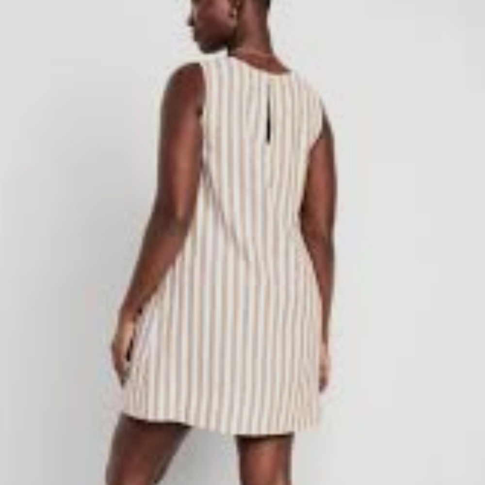 Bundle of 2 Old Navy Linen-Blend Mini Shift Dresses - Gingham & Striped - Picture 4 of 4